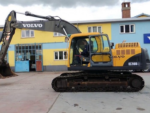 Product picture VOLVO EC210B FX EC210BFX EXCAVATOR Service Repair Manual
