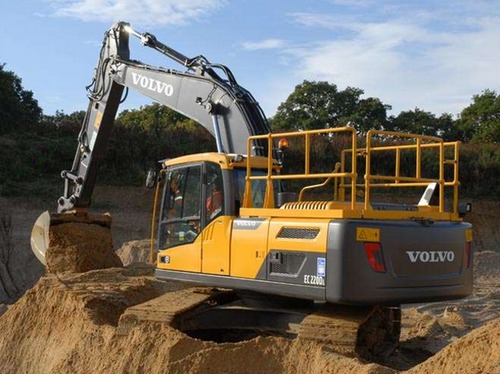 Product picture VOLVO EC220D LR EC220DLR EXCAVATOR Service Repair Manual